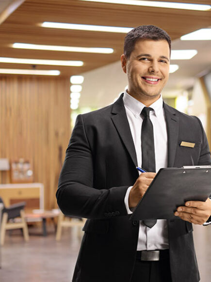Gobernanta de Hotel + Curso de Especialización en Gobernanta (Universidad de Nebrija)