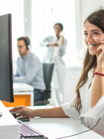 Curso Superior En Experiencia Del Cliente Con Inteligencia Artificial – Diploma Autentificado por Notario Europeo –